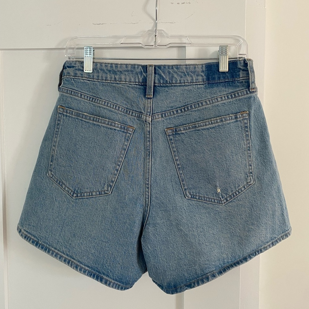 Abercrombie & Fitch Curve Love High Rise Dad Short - Picture 3 of 5